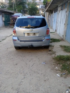 Toyota Avensis verso, снимка 3