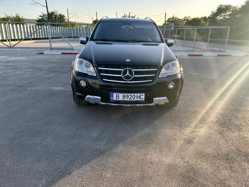 Mercedes-Benz ML 350 3.5 AMG, снимка 1 - Автомобили и джипове - 47596663