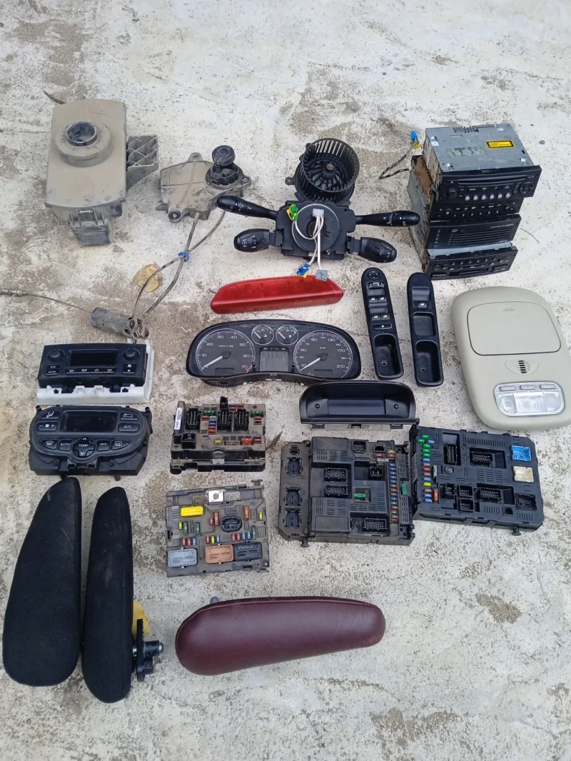 Peugeot 307, снимка 7 - Автомобили и джипове - 51625054