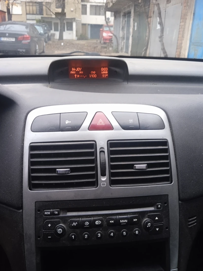 Peugeot 307, снимка 11 - Автомобили и джипове - 51625054