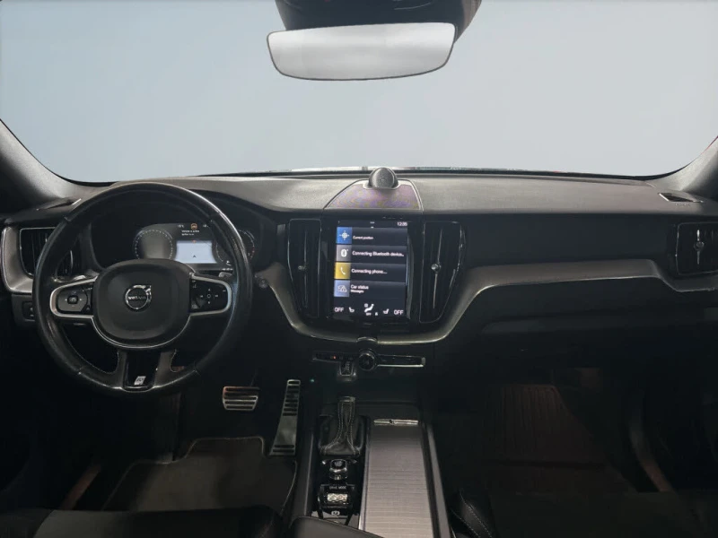 Volvo XC60 T6* R-Design* AWD* АвтоКредит* (ЦЕНА ДО БГ), снимка 13 - Автомобили и джипове - 52629603