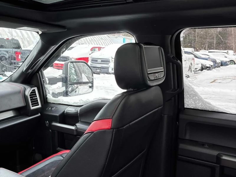 Ford F150 2016 LARIAT * CARFAX * БЕЗ ПЪРВОНАЧАЛНА ВНОСКА, снимка 10 - Автомобили и джипове - 52826551