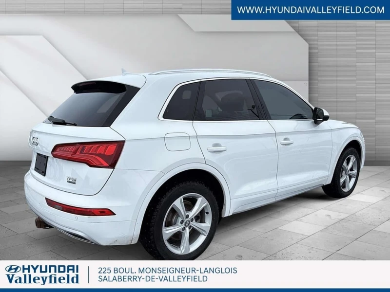 Audi Q5 * quattro Premium Plus * CARFAX * ЦЕНА ДО БГ, снимка 3 - Автомобили и джипове - 53339915