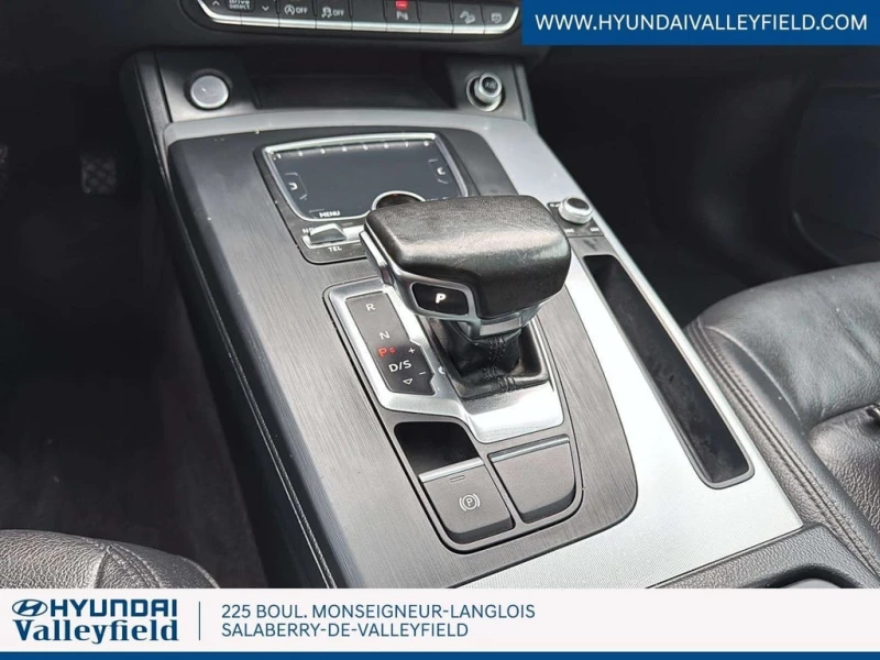 Audi Q5 * quattro Premium Plus * CARFAX * ЦЕНА ДО БГ, снимка 15 - Автомобили и джипове - 53339915