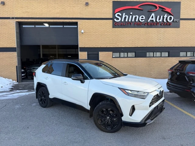 Toyota Rav4 XSE HYBRID 