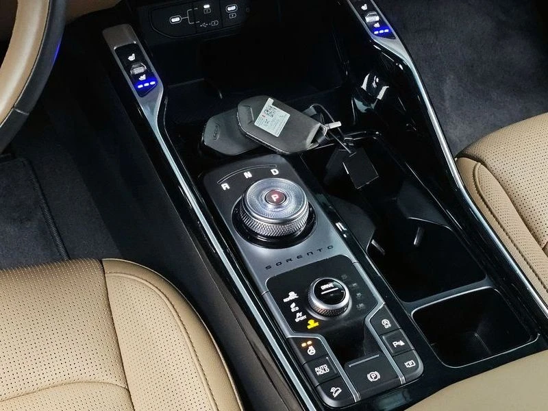 Kia Sorento Diesel 2.2 4WD| 202к.с.| ВКЛ.ТЕХНОТЕСТ, снимка 7 - Автомобили и джипове - 55637038