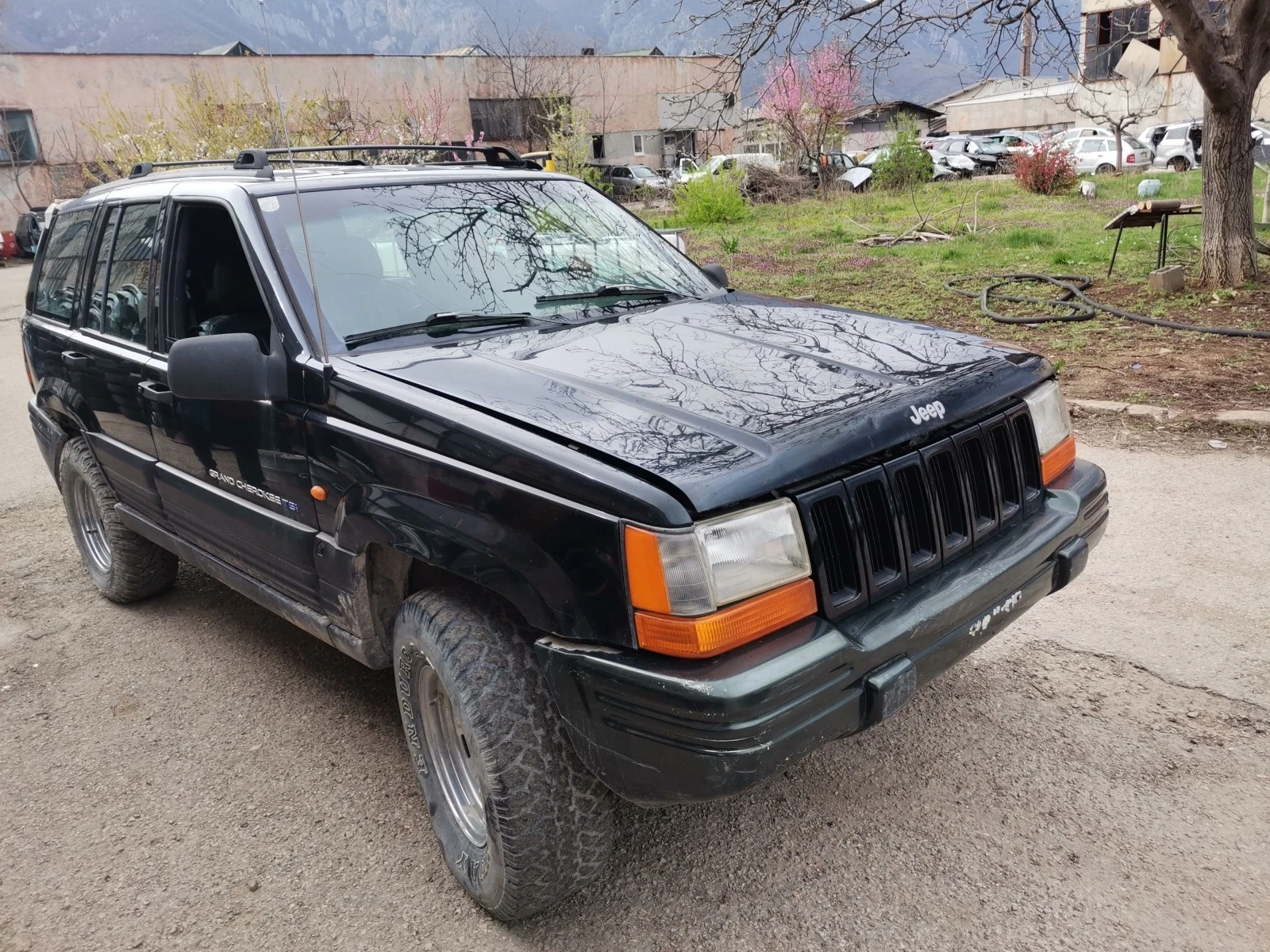 Jeep Grand cherokee 2.5TDI TSI - изображение 3