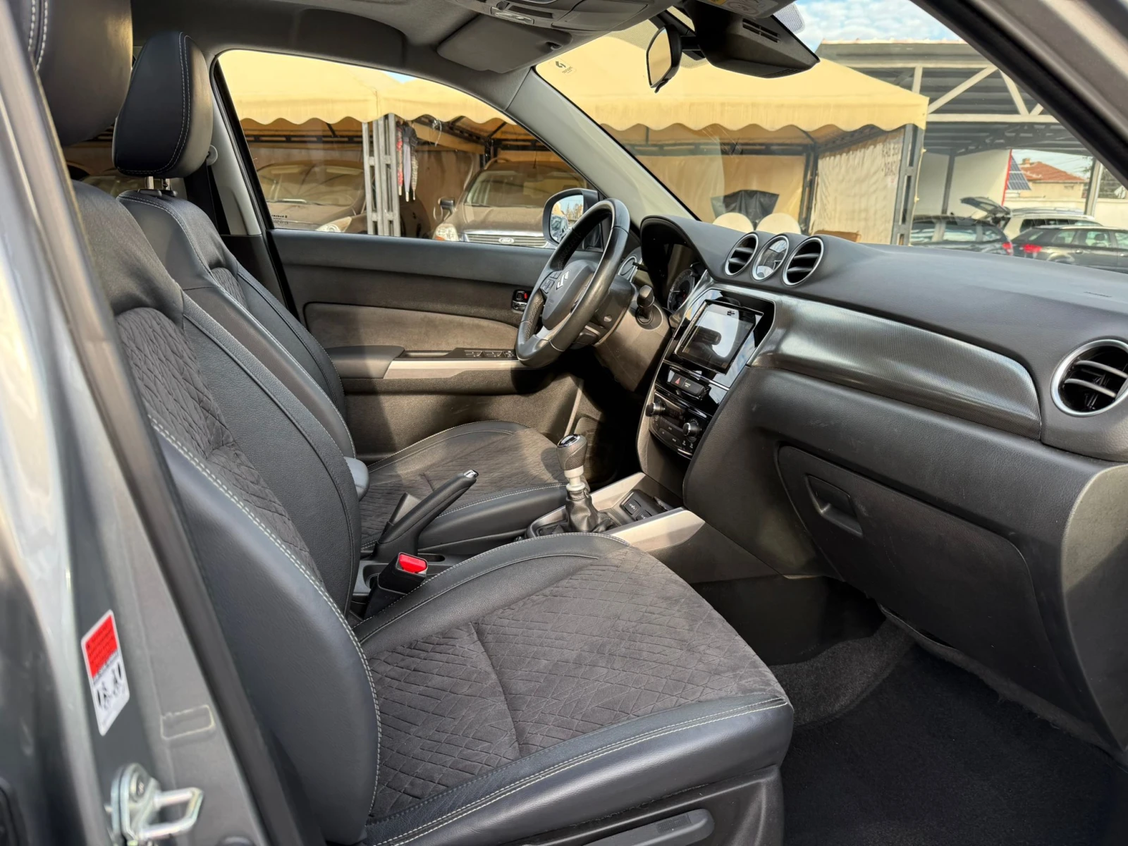 Suzuki Vitara 1.4i Hibrid Booster Jet !! 100% ������ ��������� ! | Mobile.bg � ����������� 14