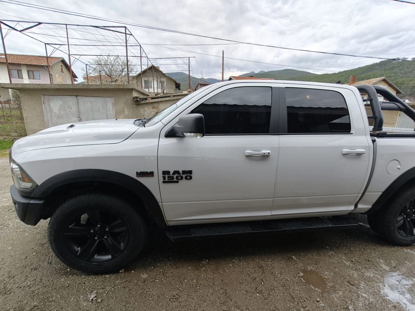 Dodge RAM 1500 Classic, снимка 2 - Автомобили и джипове - 53974892