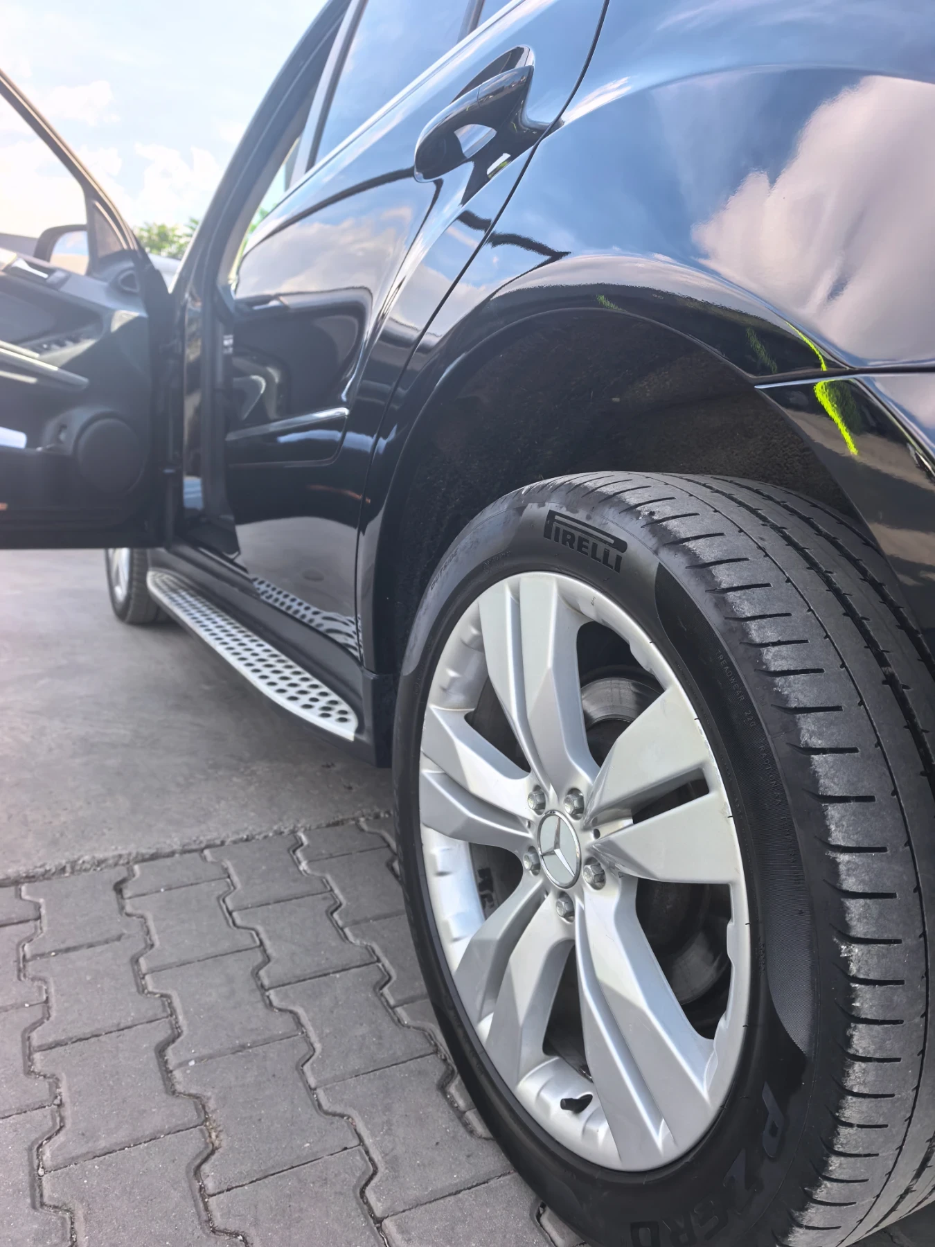 Mercedes-Benz ML 320, снимка 10 - Автомобили и джипове - 54817685