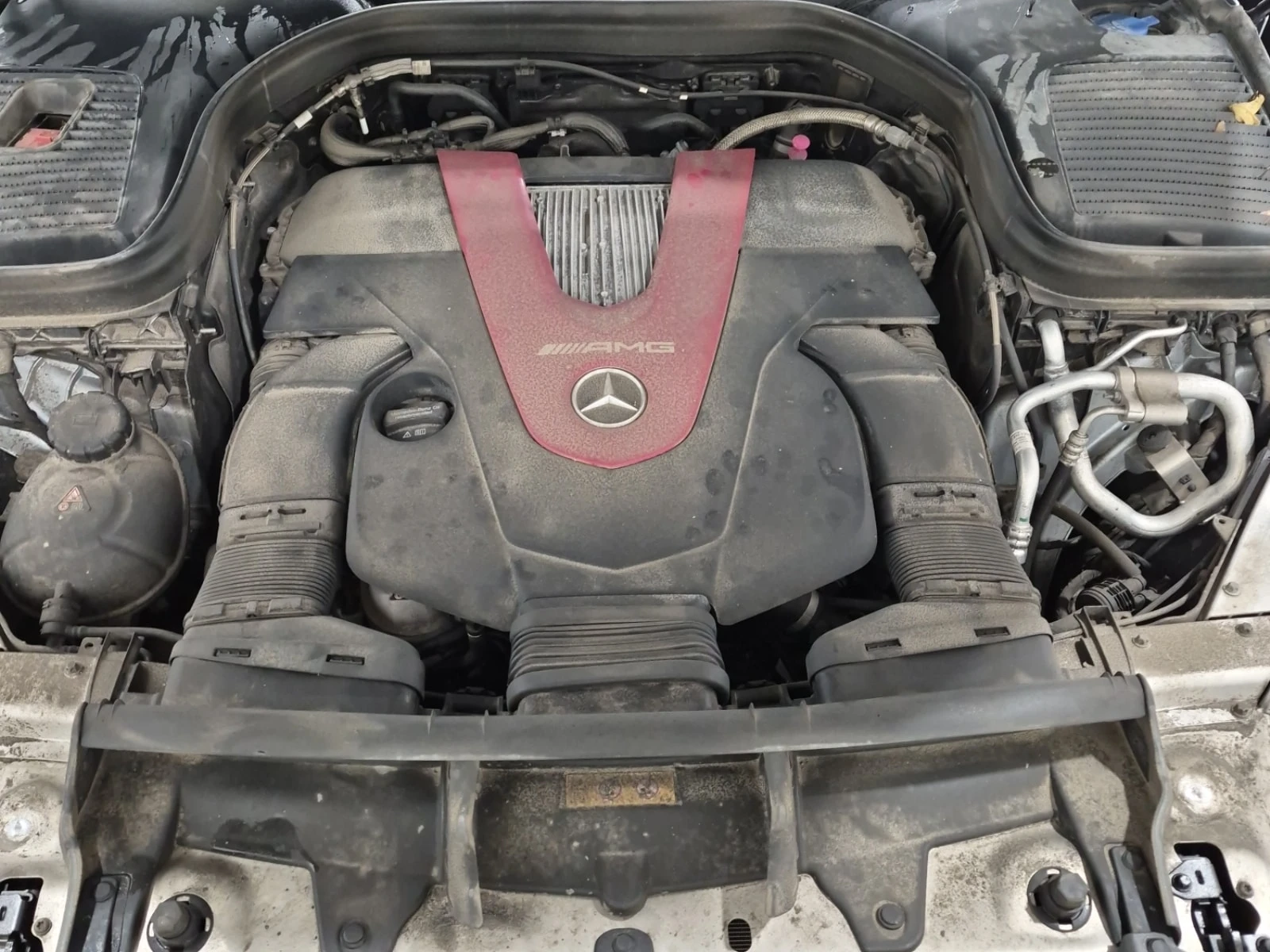 Mercedes-Benz GLC 43 AMG FACELIFT * BURMESTER * CARFAX * , снимка 16 - Автомобили и джипове - 55876862