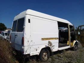 Mercedes-Benz 208 3 броя, снимка 3