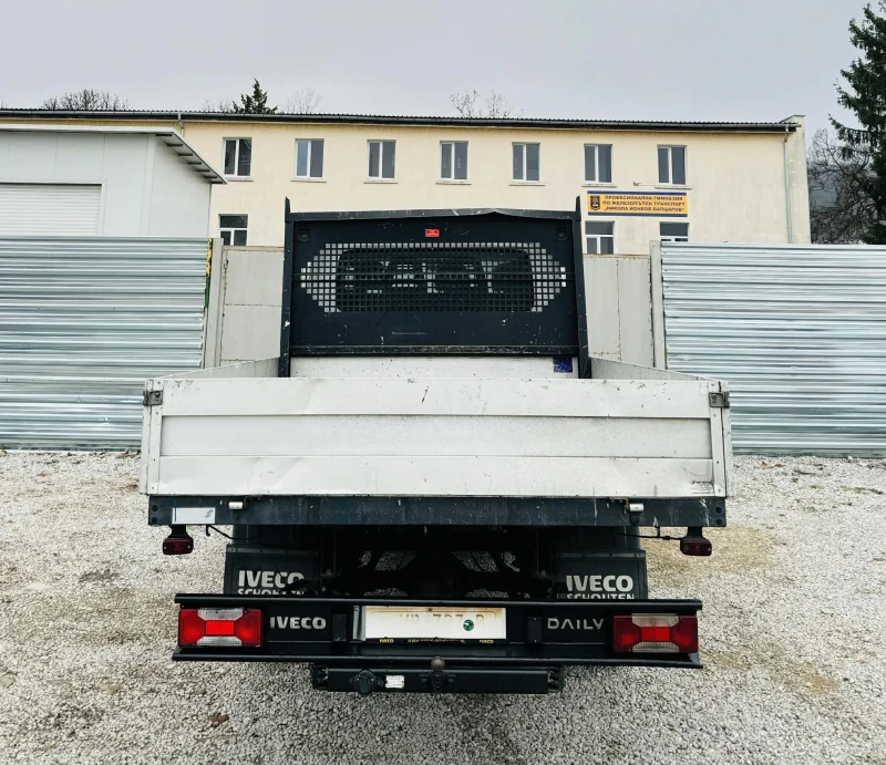 Iveco Daily 3.0 tdi 7 местен клима 3750мм междуосие, снимка 8 - Бусове и автобуси - 52902001