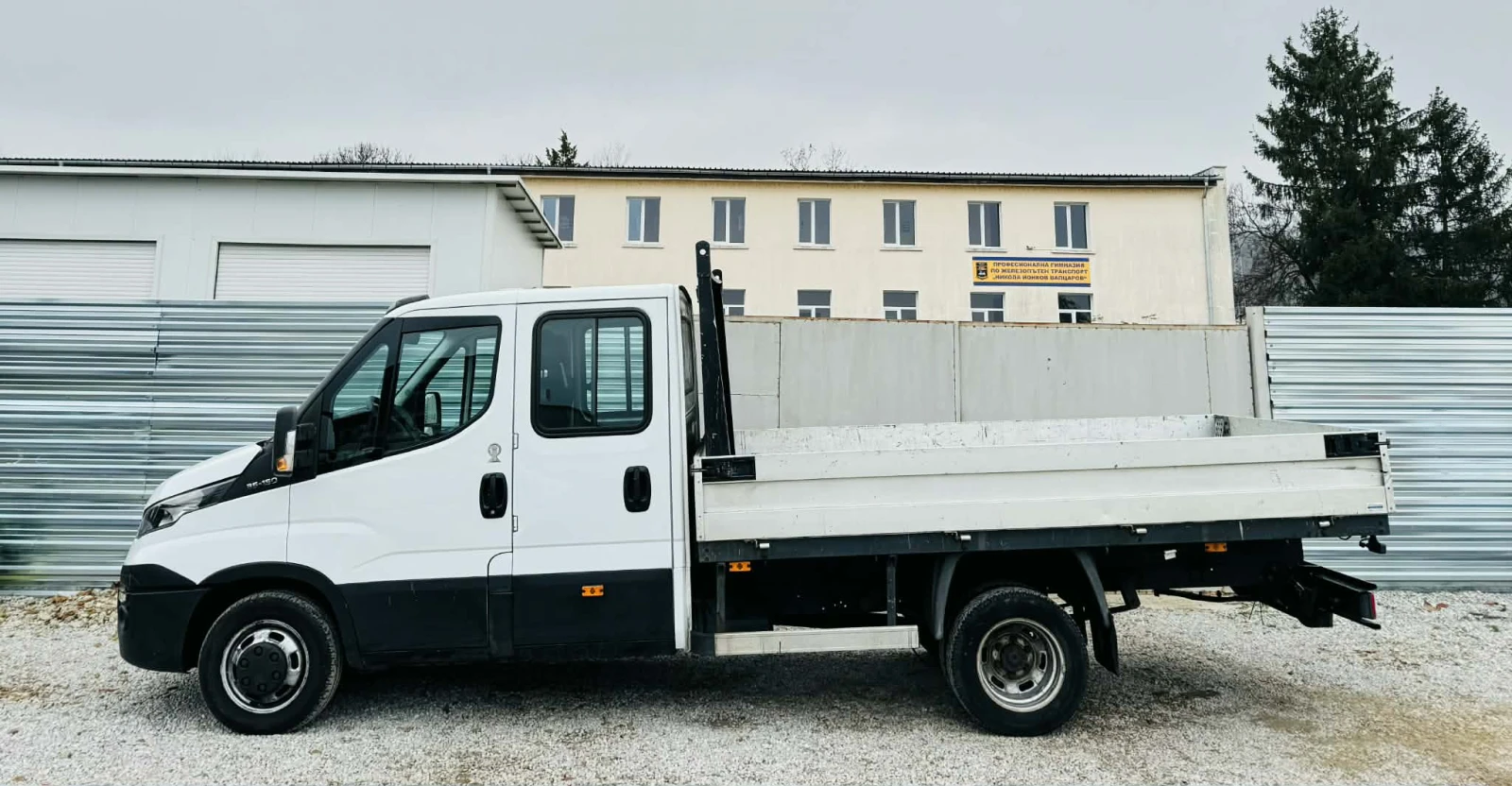 Iveco Daily 3.0 tdi 7 местен клима 3750мм междуосие - изображение 5