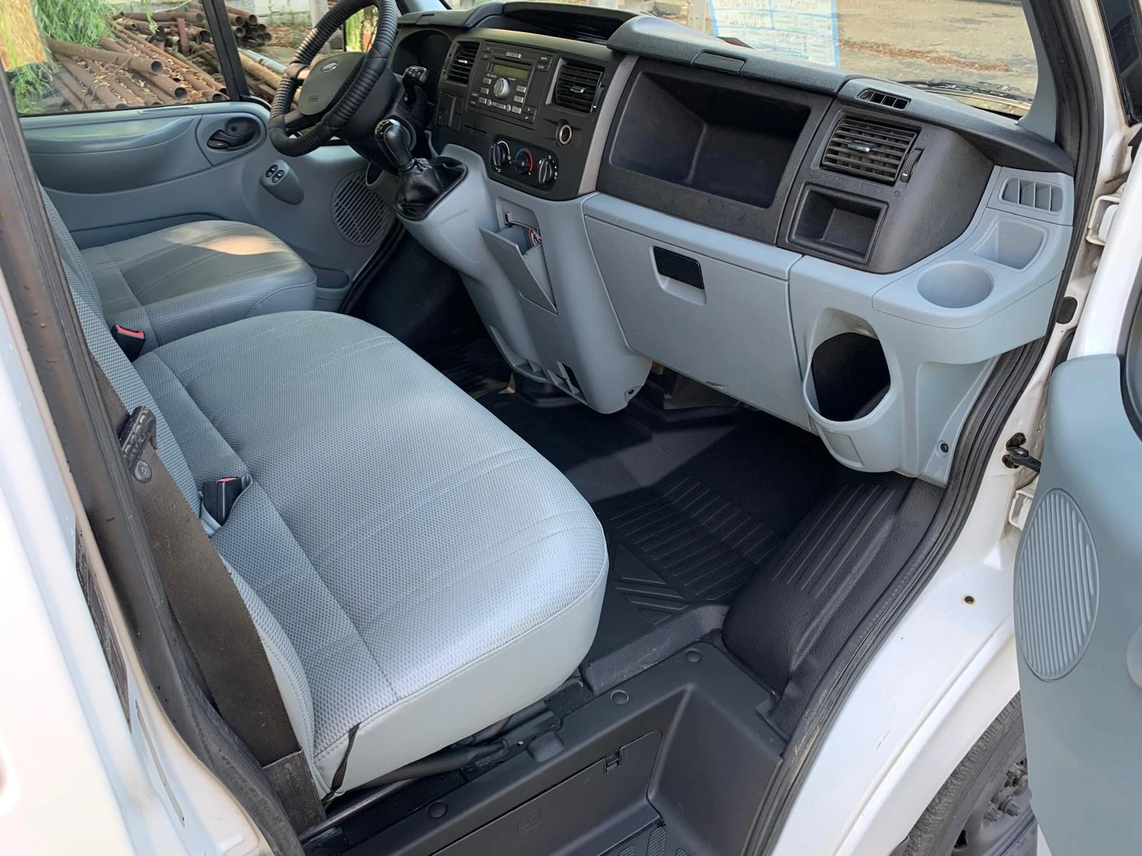 Ford Transit 3, 5т Категория В 6+ 1, снимка 16 - Бусове и автобуси - 55124749