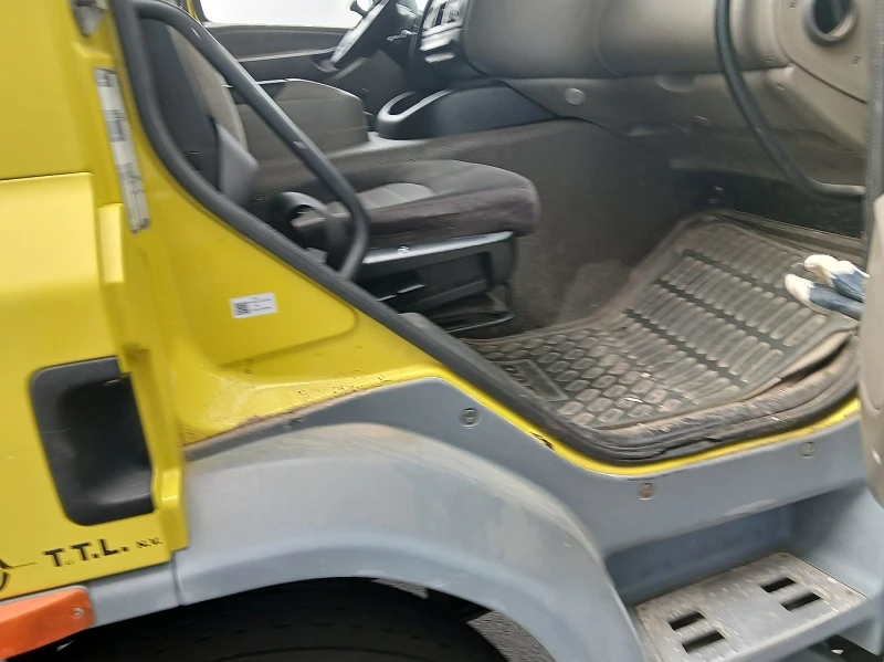 Daf CF 75-310, снимка 12 - Камиони - 52338902