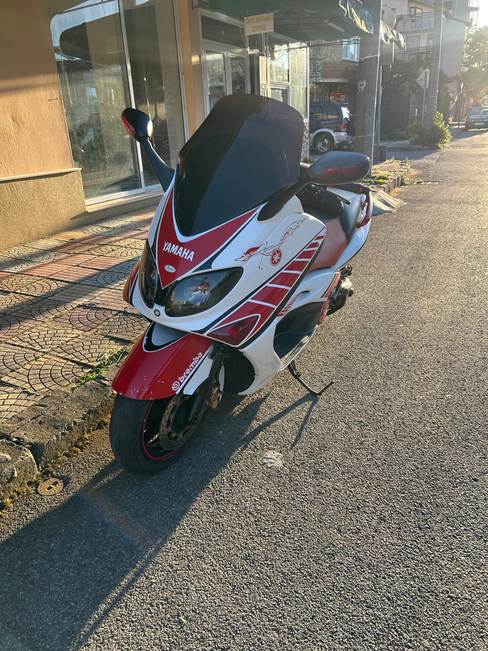 Yamaha T-max Ingekcion