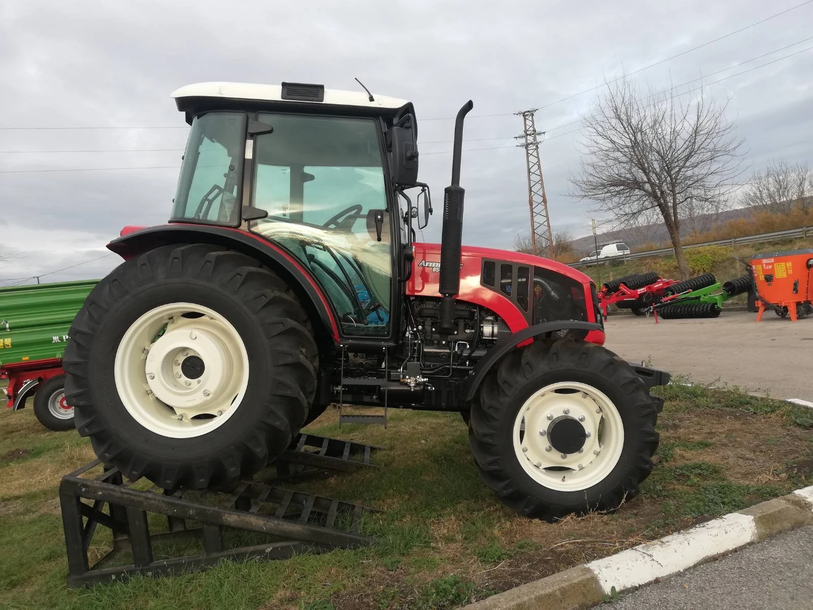  Armatrac  854e | Mobile.bg   1