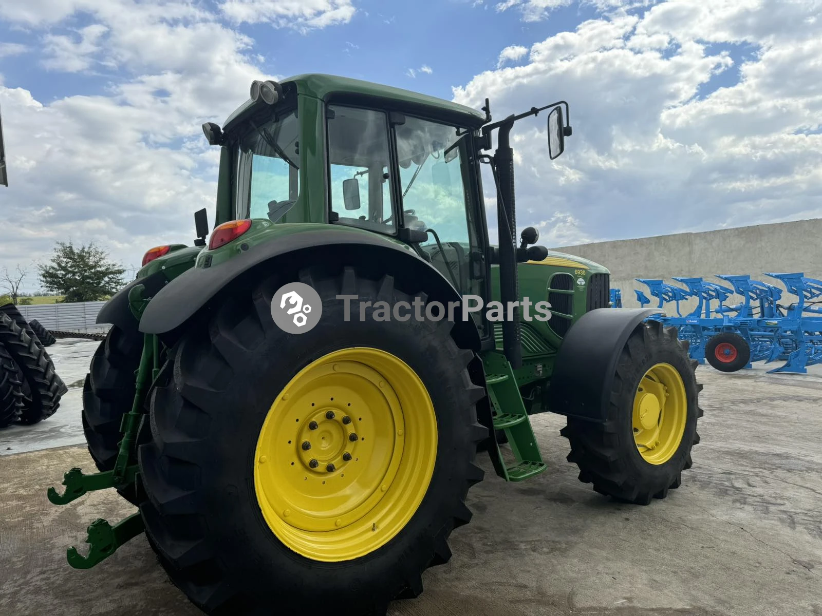 Трактор John Deere 6930 Premium  - изображение 6