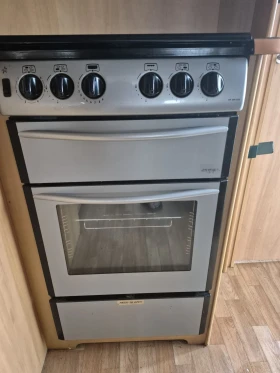  Swift | Mobile.bg    12