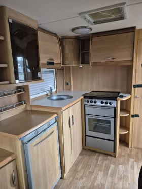  Swift | Mobile.bg    8