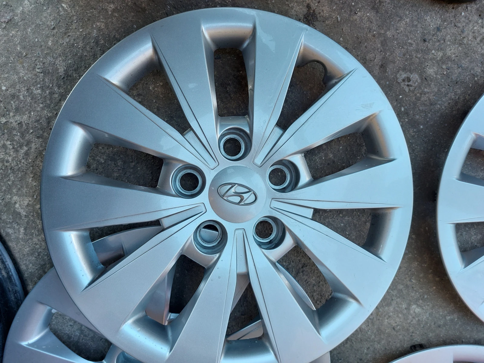  15  HYUNDAI 5x114.3 | Mobile.bg   3