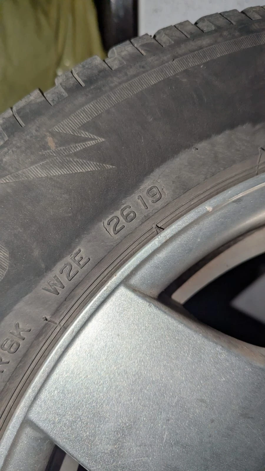 Гуми с джанти Bridgestone 205/55R16, снимка 5 - Гуми и джанти - 54522675