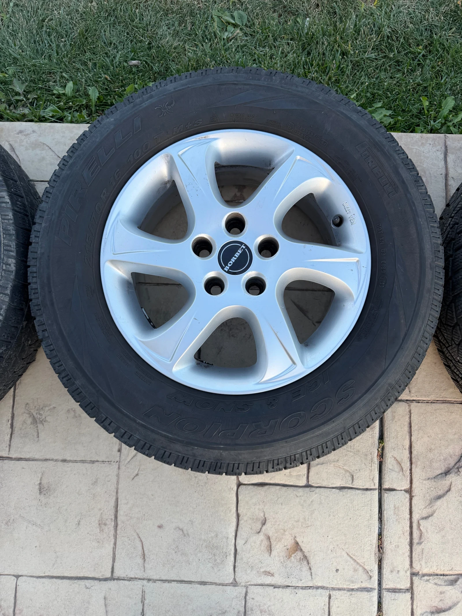 ���� � ������ 215/70R16 �� Mitsubishi Outlander | Mobile.bg � ����������� 11