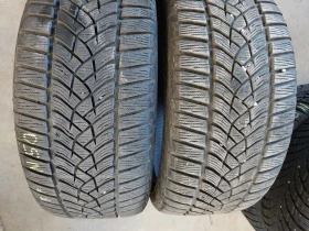 Гуми Зимни 225/40R18, снимка 2 - Гуми и джанти - 44396645