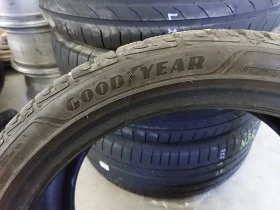 Гуми Зимни 225/40R18, снимка 3 - Гуми и джанти - 44396645