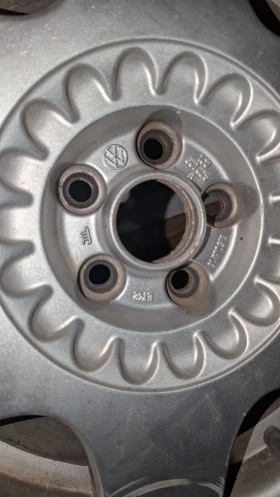 ���� � ������ 205/55R16 �� VW Beetle | Mobile.bg � ����� ������ 3