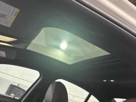 BMW 330 * 330i xDrive * CARFAX * ЦЕНА ДО БГ, снимка 16