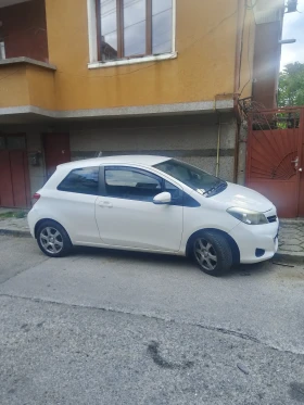 Toyota Yaris, снимка 2