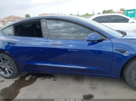 Tesla Model 3 * RWD* KEYLESS* Camera* 360* , снимка 13