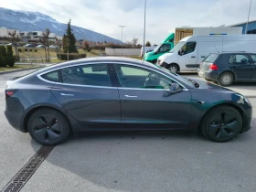 Tesla Model 3 SR+ LFP - 19000 € / 37160.77 лв. - 24211626 3