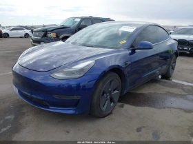 ������ Tesla Model 3