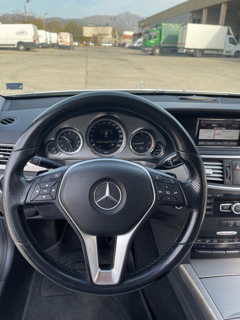 Mercedes-Benz E 200, снимка 9 - Автомобили и джипове - 43876552