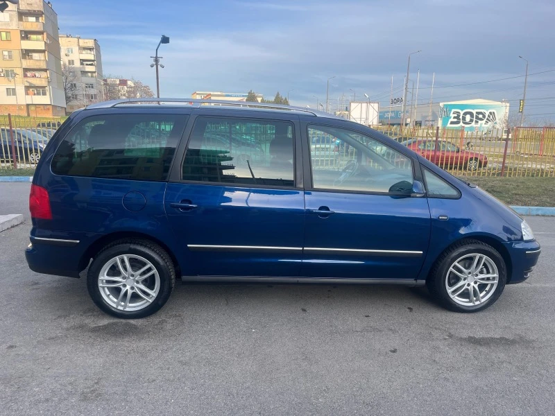 VW Sharan УНИКАТ -ГЕРМАНИЯ  , снимка 5 - Автомобили и джипове - 44312500