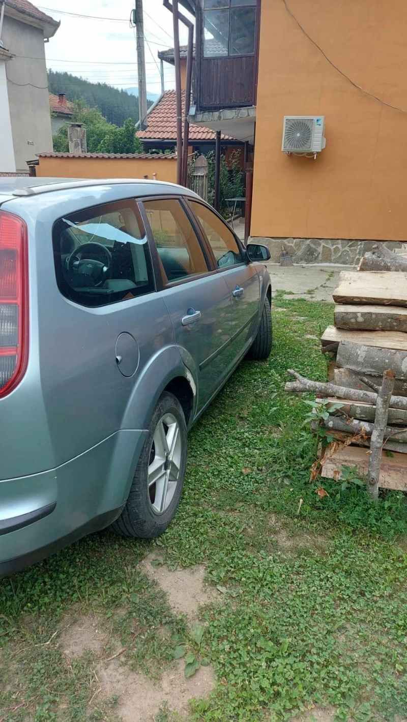 Ford Focus Дизел, снимка 4 - Автомобили и джипове - 46888804