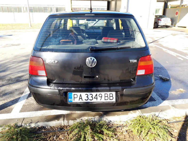 VW Golf, снимка 4 - Автомобили и джипове - 48584969