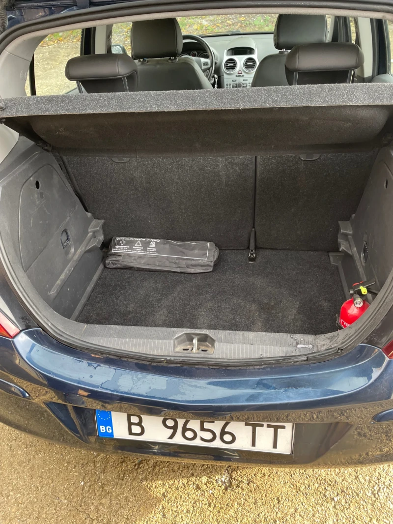Opel Corsa 1.2, снимка 4 - Автомобили и джипове - 52659719