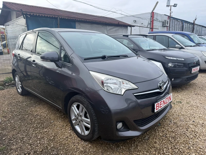 Toyota Verso S 1.3 Бензин-Италия, снимка 3 - Автомобили и джипове - 52913168