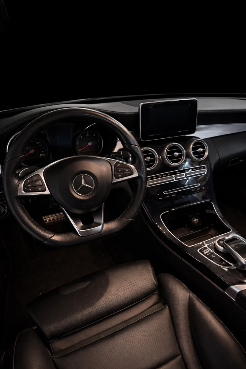 Mercedes-Benz C 220, снимка 12 - Автомобили и джипове - 53156371