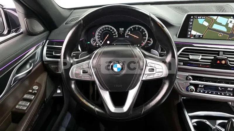 BMW 740 M Packet* следене на ленти* подгреви, снимка 13 - Автомобили и джипове - 54064233