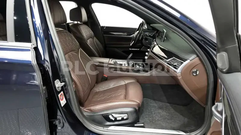 BMW 740 M Packet* следене на ленти* подгреви, снимка 11 - Автомобили и джипове - 54064233