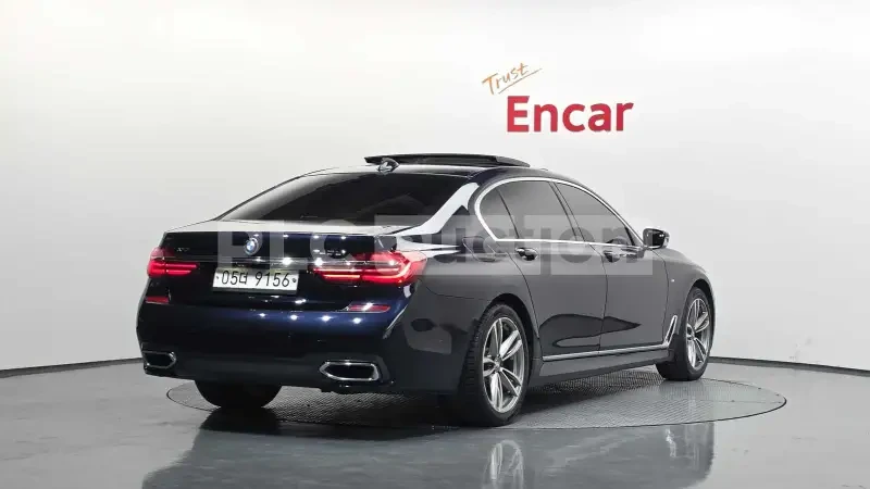 BMW 740 M Packet* следене на ленти* подгреви, снимка 2 - Автомобили и джипове - 54064233