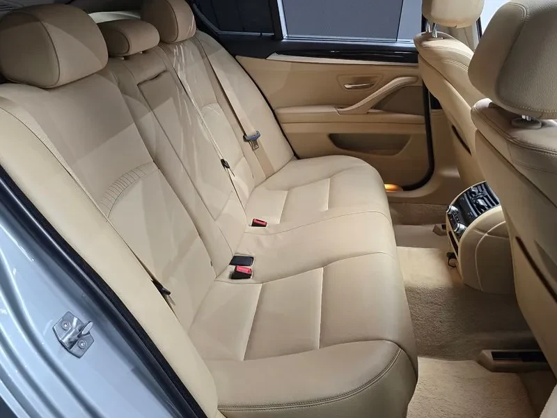 BMW 520 i - САМО 30% АВАНС, снимка 11 - Автомобили и джипове - 55803153