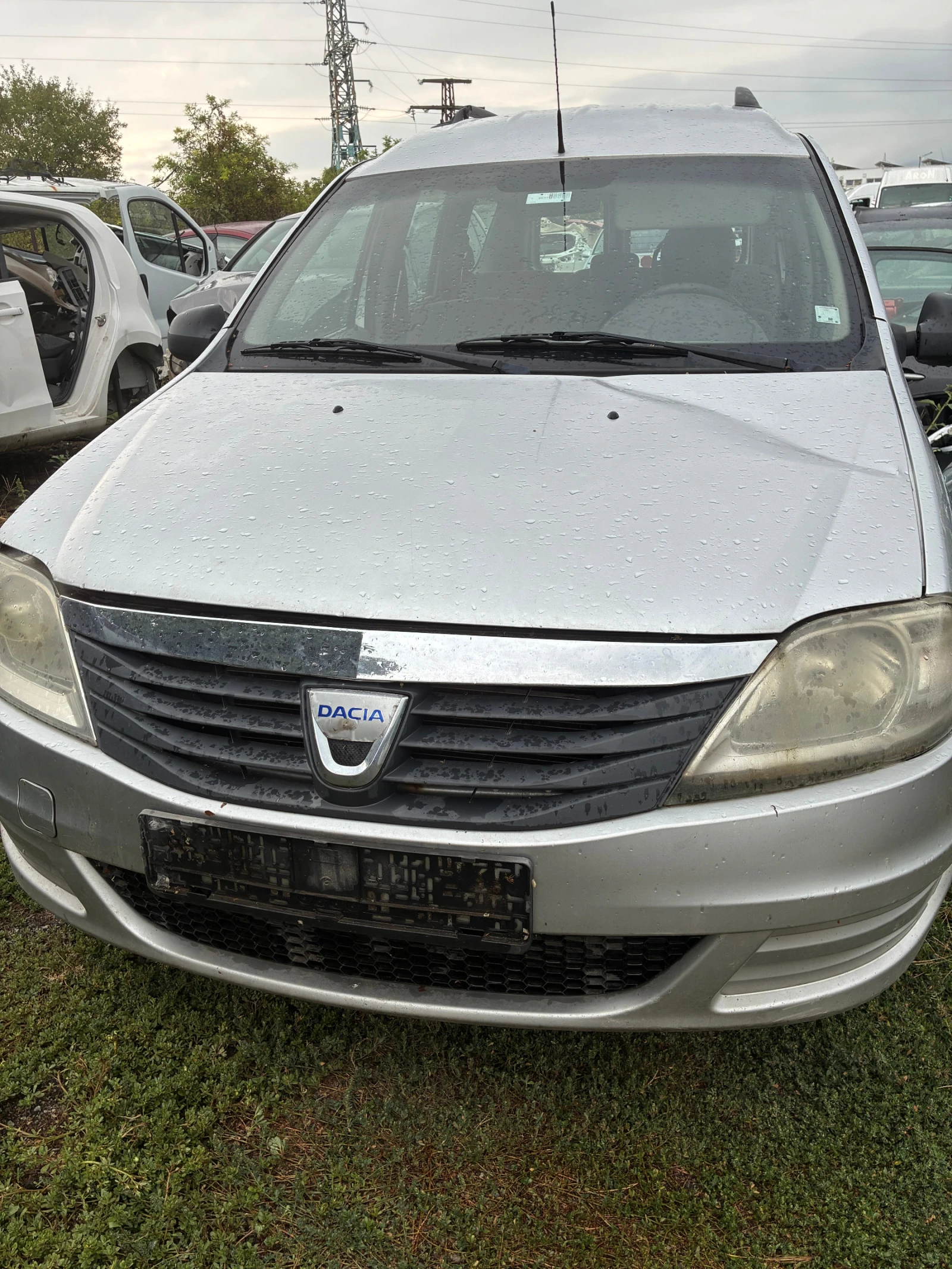 Dacia Logan 1, 5dci на части, снимка 1