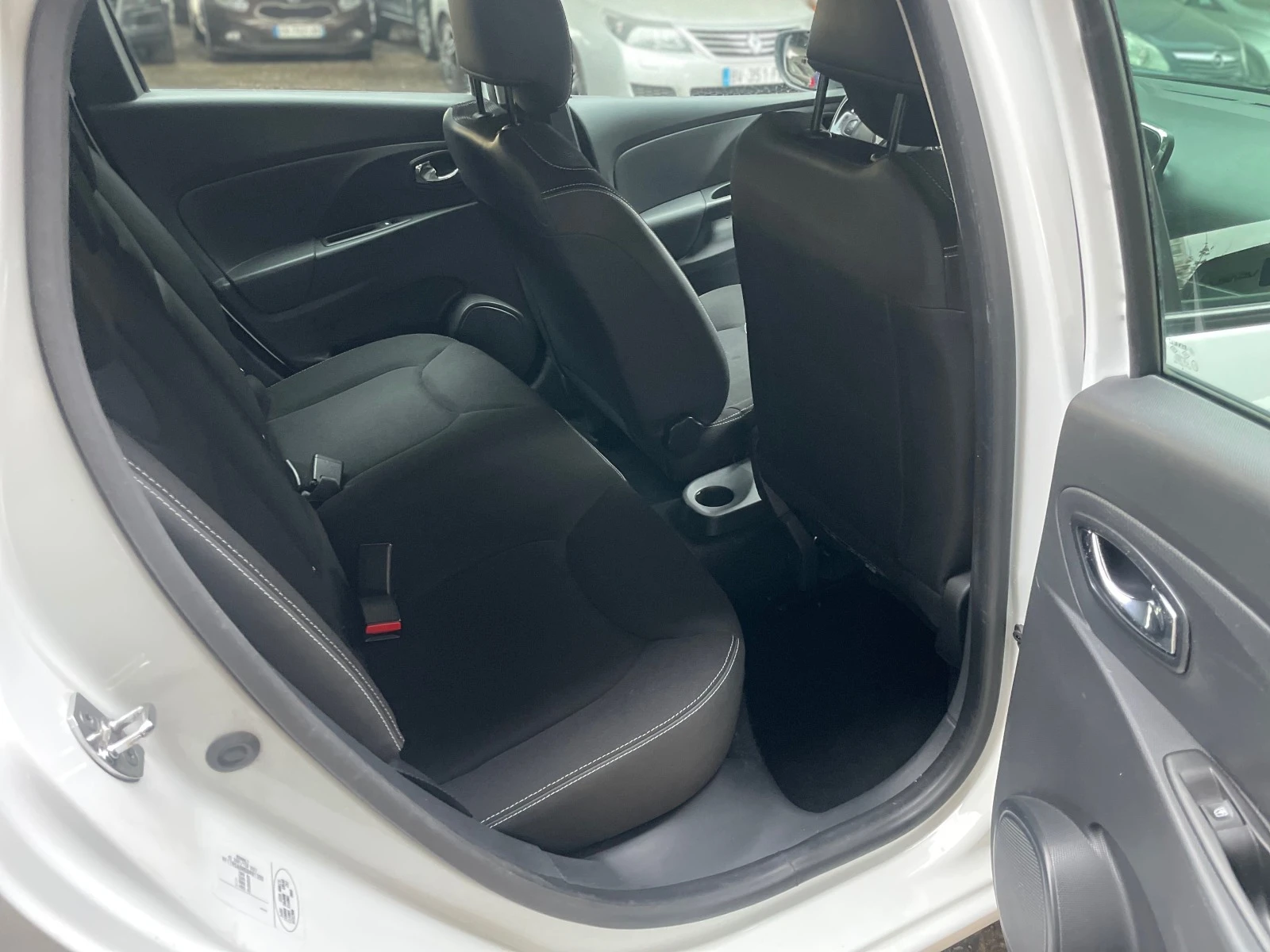 Renault Clio 1.0TCE-NAVI-EURO6 | Mobile.bg — изображение 15