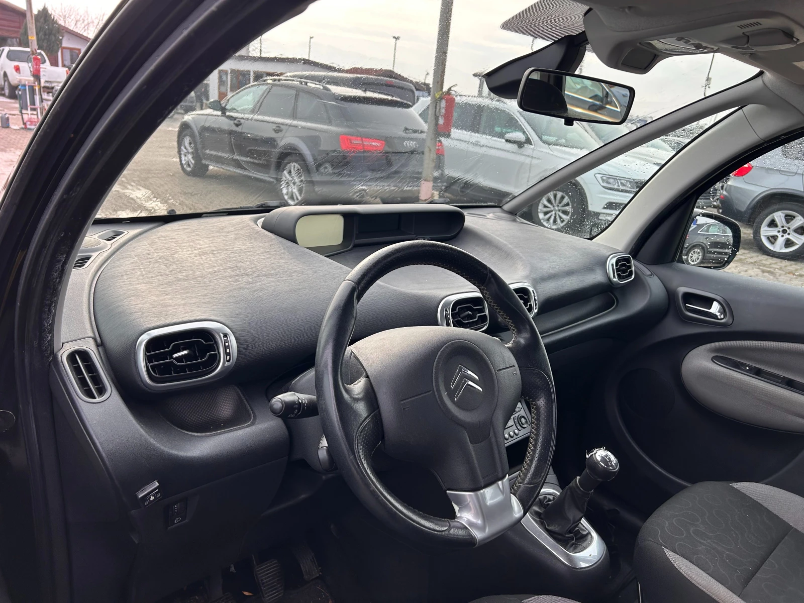 Citroen C3 Picasso 1.4GAZ EURO 4 - изображение 10